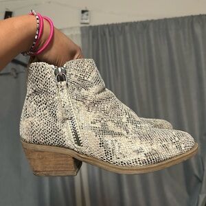 Women's Snakeskin Ankle Boots